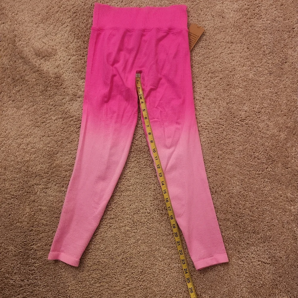 Pink Victoria's Secret Seamless High Waist Workout Tight Size Pants Small Bra XL - Picture 7 of 10